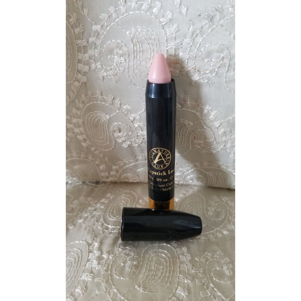 The Signature Club A Invisible Lipstick Lock Pencil